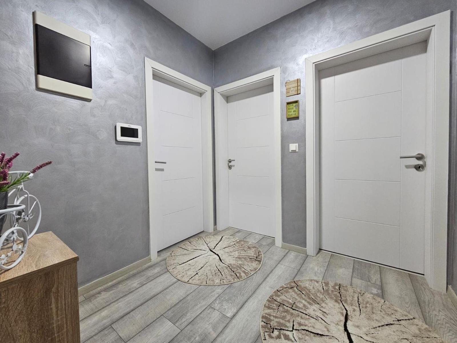 Superb 1 Bedroom In The Best Zone Of The City. Ferizaj Eksteriør billede